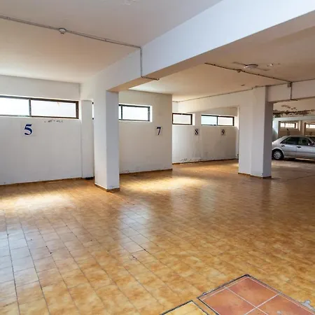Apartment One-bedroom In Old Town With Pool *
