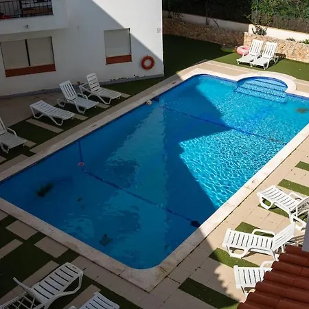 One-bedroom In Old Town With Pool Albufeira