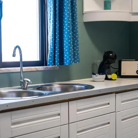 One-bedroom In Old Town With Pool *