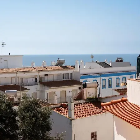 One-bedroom In Old Town With Pool