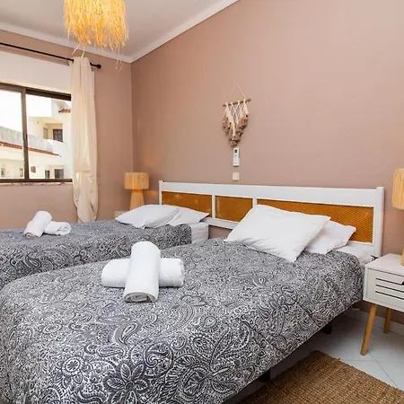 Apartment One-bedroom In Old Town With Pool Albufeira
