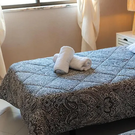 One-bedroom In Old Town With Pool Apartment