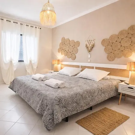 شقة One-bedroom In Old Town With Pool