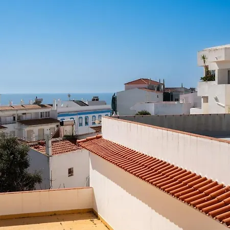 Apartment One-bedroom In Old Town With Pool *
